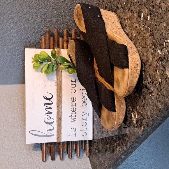 Merona Cork Wedge | Size 9 - Picture 2 of 5